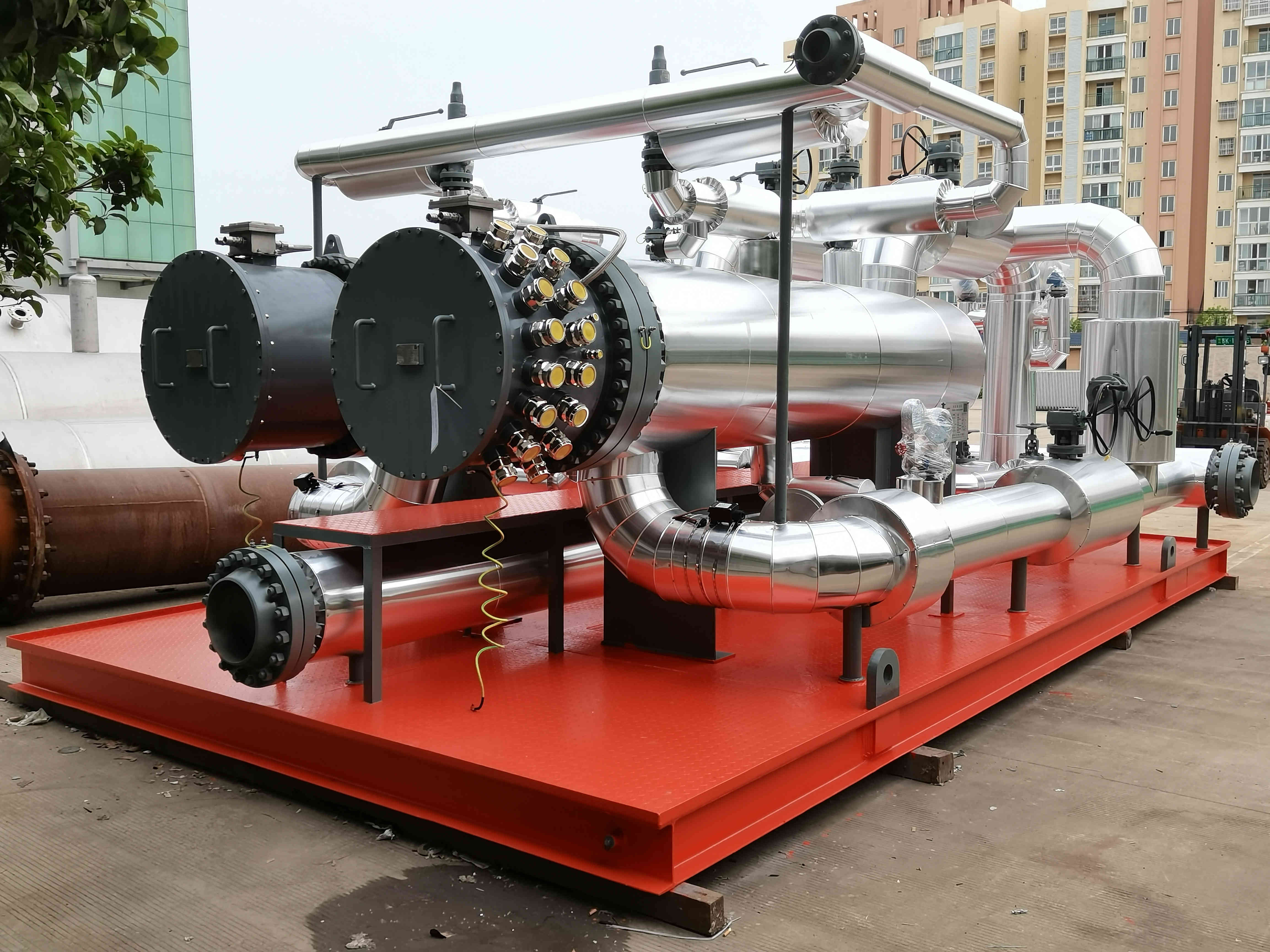 Skid immersion heater